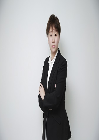 小何.jpg