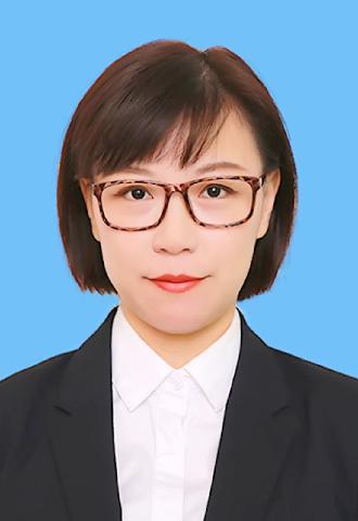 薛新芳 律师.jpg